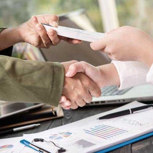 Abogado-especialista-en-acuerdos-de-pago-en-Curicó - Negociación-con-bancos-y-casas-comerciales